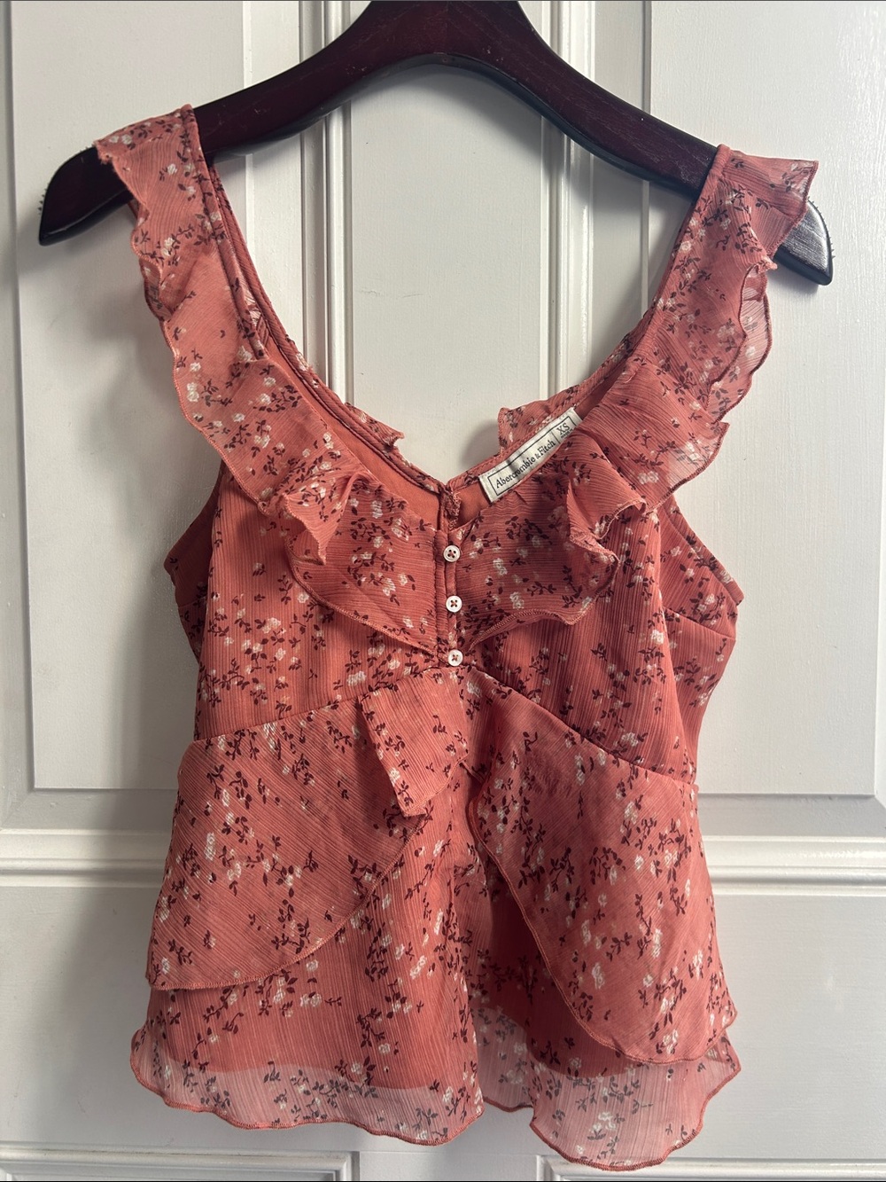 Abercrombie & Fitch top